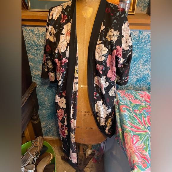 Summer & Rose Chiffon Floral Kimono Size M/L - Picture 3 of 9
